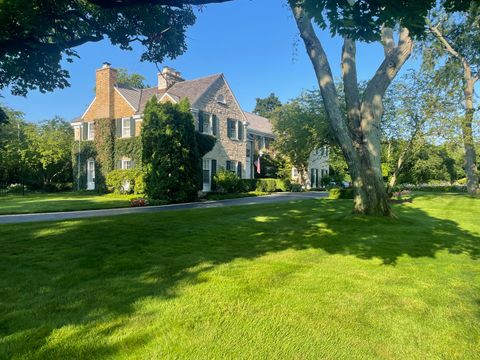 Tiny photo for 965 Castlegate Court, Lake Forest, IL 60045 (MLS # 12598290)