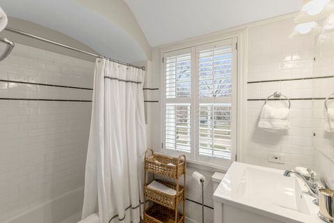 Tiny photo for 965 Castlegate Court, Lake Forest, IL 60045 (MLS # 12598290)