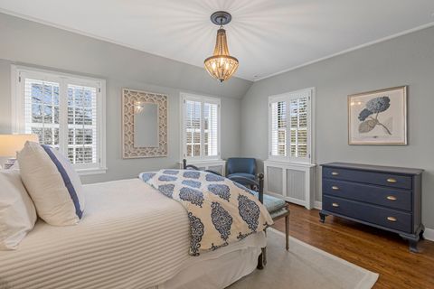 Tiny photo for 965 Castlegate Court, Lake Forest, IL 60045 (MLS # 12598290)