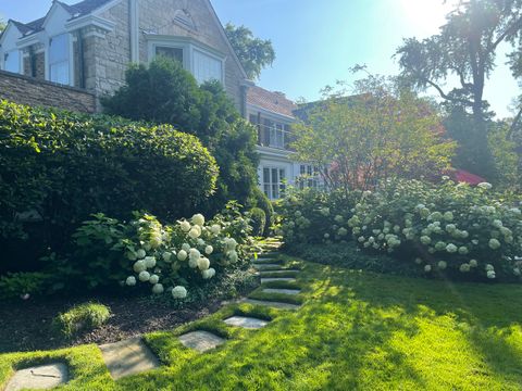 Tiny photo for 965 Castlegate Court, Lake Forest, IL 60045 (MLS # 12598290)