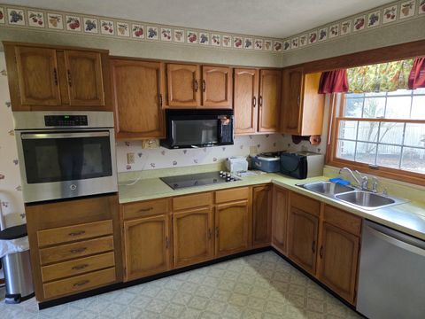 Tiny photo for 205 Briar Lane, Morris, IL 60450 (MLS # 12487773)