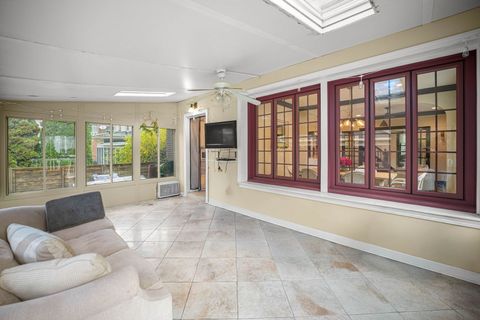 Tiny photo for 10022 S Seeley Avenue, Chicago, IL 60643 (MLS # 12508504)