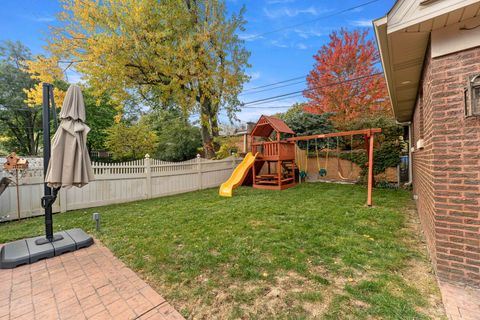 Tiny photo for 10022 S Seeley Avenue, Chicago, IL 60643 (MLS # 12508504)