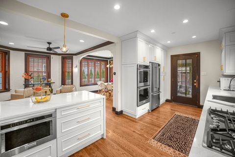 Tiny photo for 10022 S Seeley Avenue, Chicago, IL 60643 (MLS # 12508504)