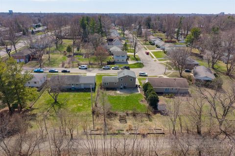 Tiny photo for 600 Sheridan Road, Normal, IL 61761 (MLS # 12596940)