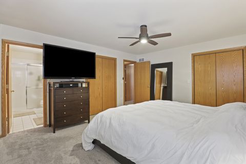 Tiny photo for 11405 Foxwoods Drive, Oak Lawn, IL 60453 (MLS # 12566141)