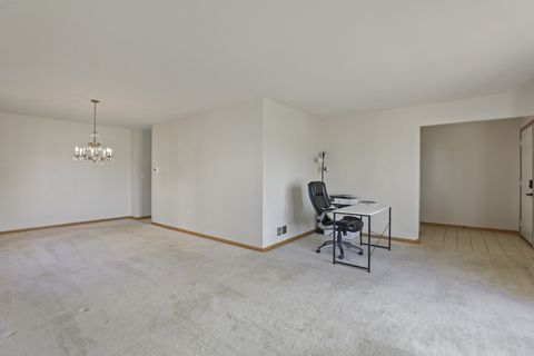 Tiny photo for 11405 Foxwoods Drive, Oak Lawn, IL 60453 (MLS # 12566141)