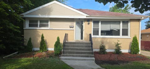 Photo of 9140 S CENTRAL Avenue, Oak Lawn, IL 60453 (MLS # 12741027)