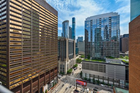 Tiny photo for 600 N Fairbanks Court #2107, Chicago, IL 60611 (MLS # 12620909)