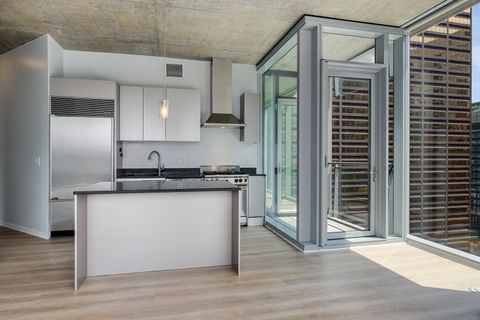 Tiny photo for 600 N Fairbanks Court #2107, Chicago, IL 60611 (MLS # 12620909)