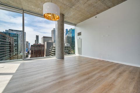 Tiny photo for 600 N Fairbanks Court #2107, Chicago, IL 60611 (MLS # 12620909)
