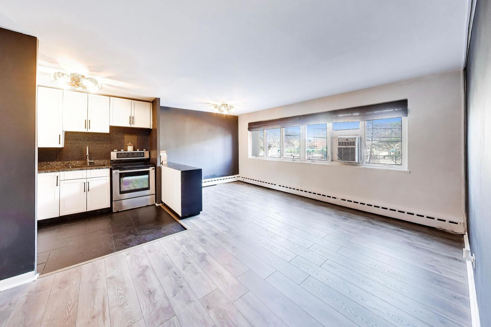 700 W Bittersweet Place 210