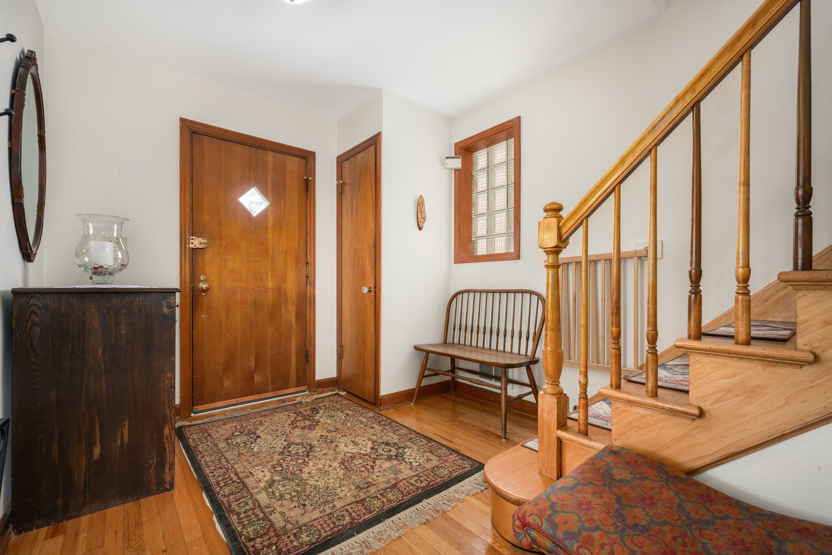 5706 N Mozart Street