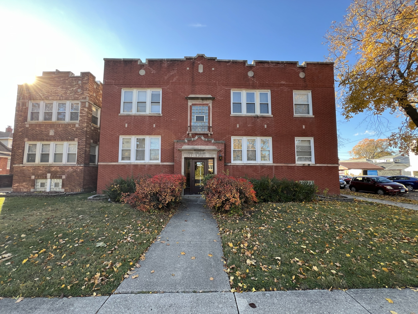 2454 N Nordica Avenue