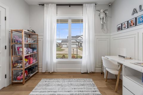 Tiny photo for 4814 Oakdale Drive, Champaign, IL 61822 (MLS # 12590189)