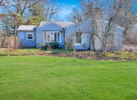 Photo of 5625 S Peck Avenue, Countryside, IL 60525 (MLS # 12613781)