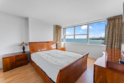 Tiny photo for 6301 N Sheridan Road #11R, Chicago, IL 60660 (MLS # 12475910)