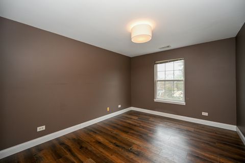 Tiny photo for 2012 N Silver Lake Road #2012, Arlington Heights, IL 60004 (MLS # 12579272)