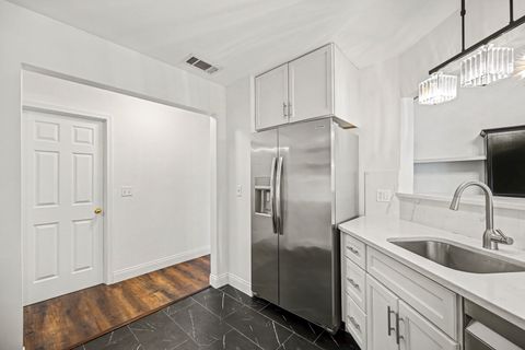 Tiny photo for 2012 N Silver Lake Road #2012, Arlington Heights, IL 60004 (MLS # 12579272)