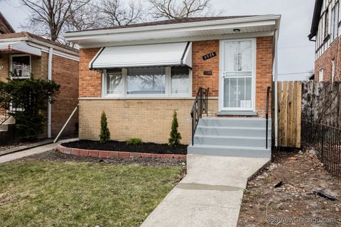 Tiny photo for 9006 S Wallace Street, Chicago, IL 60621 (MLS # 12602554)