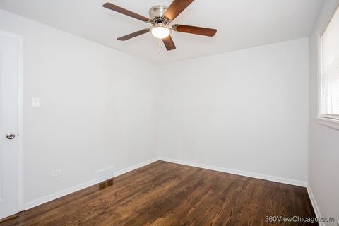 Tiny photo for 9006 S Wallace Street, Chicago, IL 60621 (MLS # 12602554)