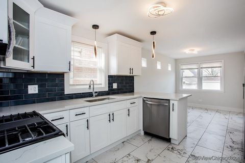 Tiny photo for 9006 S Wallace Street, Chicago, IL 60621 (MLS # 12602554)