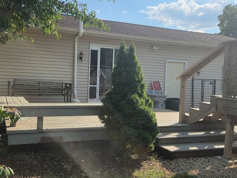 Tiny photo for 1771 N 2959th Road, Ottawa, IL 61350 (MLS # 12470597)