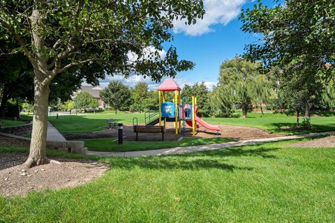 Tiny photo for 511 Prestwick Lane #402, Wheeling, IL 60090 (MLS # 12455237)