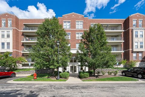 Photo of 511 Prestwick Lane #402, Wheeling, IL 60090 (MLS # 12455237)