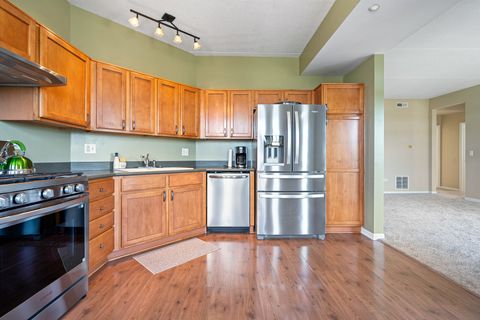 Tiny photo for 511 Prestwick Lane #402, Wheeling, IL 60090 (MLS # 12455237)
