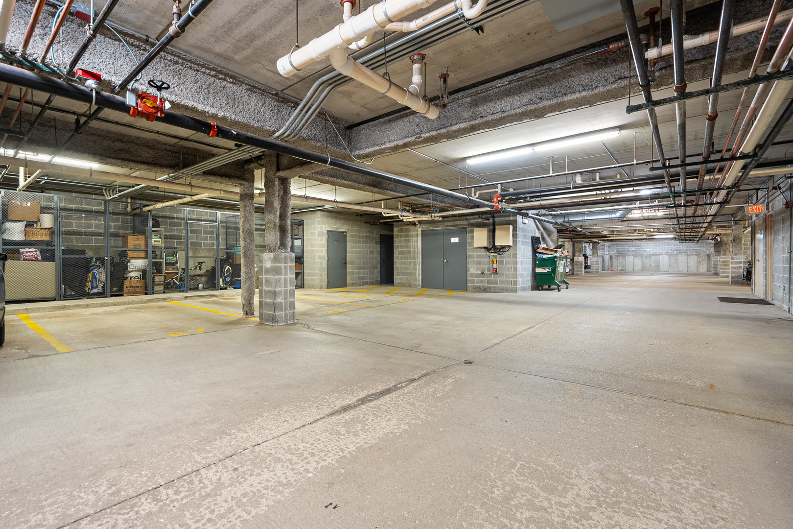 511 Prestwick Lane 402