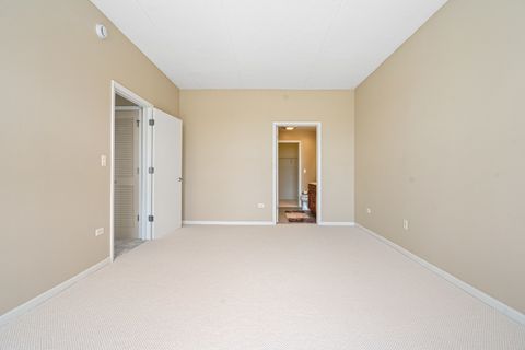 Tiny photo for 511 Prestwick Lane #402, Wheeling, IL 60090 (MLS # 12455237)
