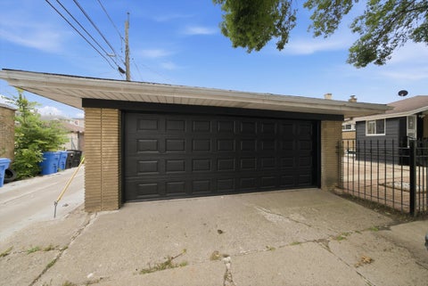 Tiny photo for 6601 S Francisco Avenue, Chicago, IL 60629 (MLS # 12755043)