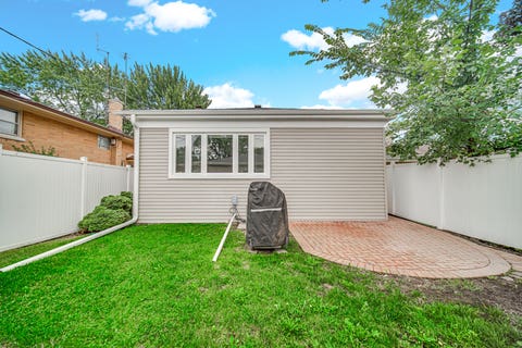 Tiny photo for 5526 Washington Street, Morton Grove, IL 60053 (MLS # 12725765)