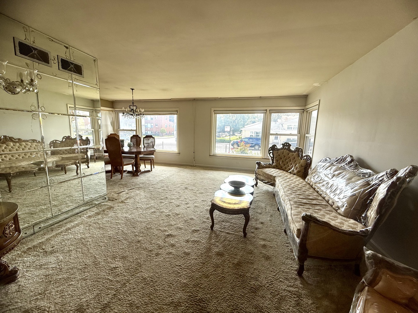 2800 W Bryn Mawr Avenue