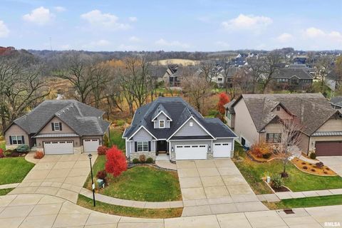 Tiny photo for 4136 Muirfield Court, Bettendorf, IA 52722 (MLS # QC4269837)