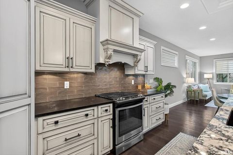 Tiny photo for 4136 Muirfield Court, Bettendorf, IA 52722 (MLS # QC4269837)