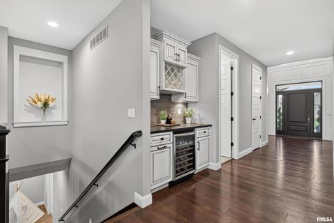 Tiny photo for 4136 Muirfield Court, Bettendorf, IA 52722 (MLS # QC4269837)