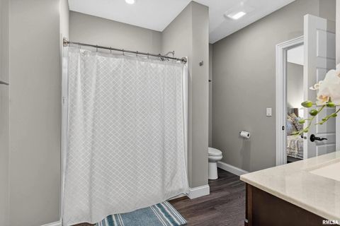 Tiny photo for 4136 Muirfield Court, Bettendorf, IA 52722 (MLS # QC4269837)