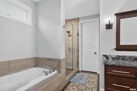 Tiny photo for 4136 Muirfield Court, Bettendorf, IA 52722 (MLS # QC4269837)