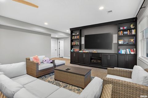 Tiny photo for 4136 Muirfield Court, Bettendorf, IA 52722 (MLS # QC4269837)