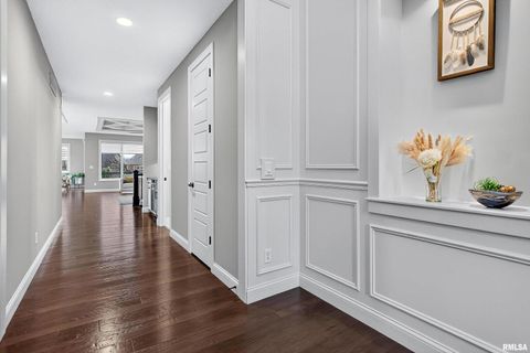 Tiny photo for 4136 Muirfield Court, Bettendorf, IA 52722 (MLS # QC4269837)