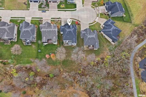 Tiny photo for 4136 Muirfield Court, Bettendorf, IA 52722 (MLS # QC4269837)