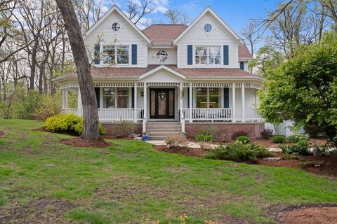 2905 Rose Avenue McHenry IL 60050