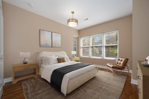 Tiny photo for 6622 N ASHLAND Avenue #1, Chicago, IL 60626 (MLS # 12709795)