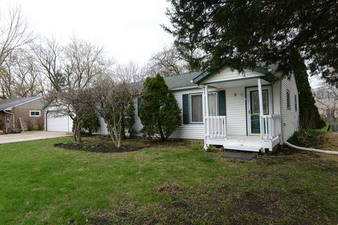 5 Butterfield Road Lake Zurich IL 60047
