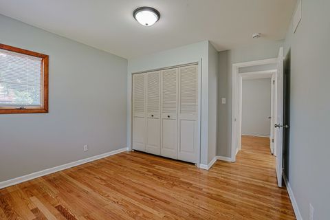 Tiny photo for 1703 Bonita Avenue, Mount Prospect, IL 60056 (MLS # 12492128)