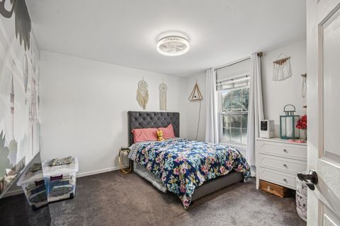 Tiny photo for 34115 N Wooded Glen Drive, Grayslake, IL 60030 (MLS # 12542318)