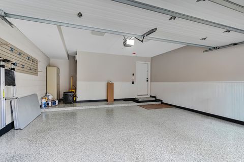 Tiny photo for 2S719 Williamsburg Court, Oak Brook, IL 60523 (MLS # 12524835)