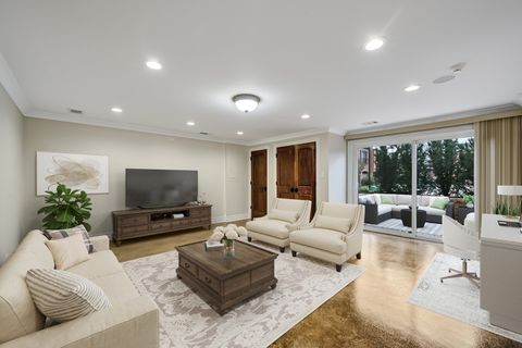 Tiny photo for 2S719 Williamsburg Court, Oak Brook, IL 60523 (MLS # 12524835)